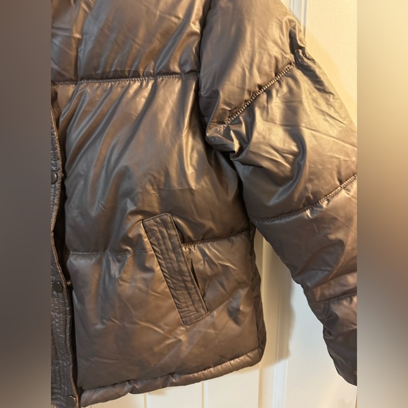 Express Women's Puffer Jacket Medium NWT - Picture 5 of 6